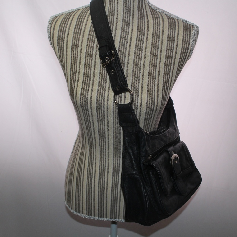 Beautiful Pebbled Black Leather Mid Size Satchel - Picture 3 of 7